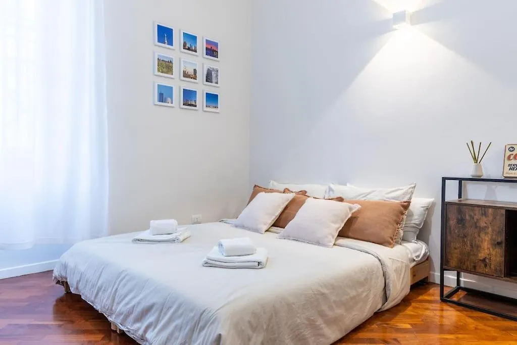 Duomo-Garibaldi-Isola Self Check-In & Free Parking Apartment Milan Italy